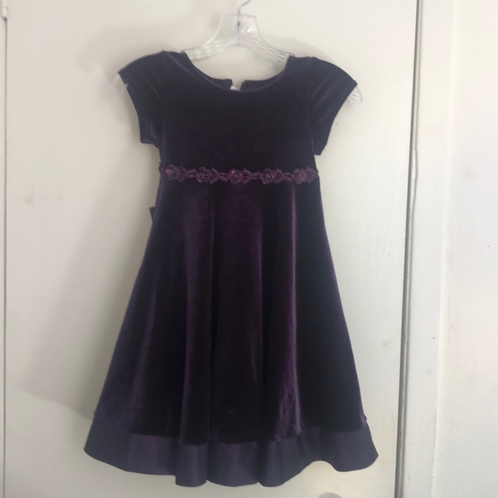 Kids purple dress